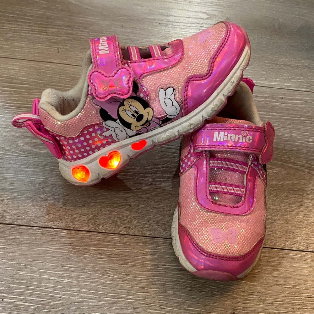 Minnie Mouse Size 9 Sz 9T Girls Pink Kids Sneakers Light Up Bow Disney Sparkle